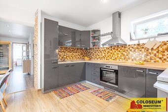 Moravany, byt OV 4+1zahrada, pergola, garáž, bazén - byt - 12