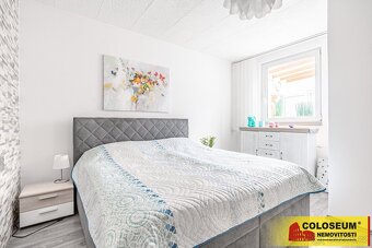 Moravany, byt 3+kk OV 115,7 m2, zahrada, pergola, garáž, baz - 12