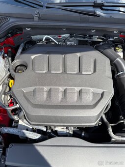 Škoda Octavie IV RS pravidelně servisováno - 12