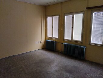 Prodám nemovitost na lukrativním místě v České Lípě - 12