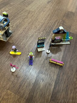 Lego friends lyžařský vlek - 12