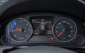 VW Touareg II 3.0 V6 TDI BMT 4MOTION Mountain - 12