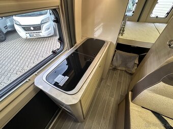 Forster 599 HB Zvedací střecha 2025 - 12