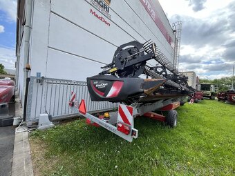 Sklízecí mlátička Case IH AF8250 - 12