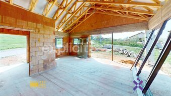 Prodej rodinného domu, obytná plocha 114 m2, pozemek 927 m2  - 12