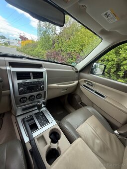 JEEP CHEROKEE 4x4 LIMITED, 3.7 V6 151kW, BEZ KOROZE, KLIMA - 12