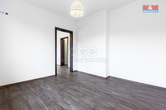 Prodej bytu 3+1, 60 m², Ražice - 12