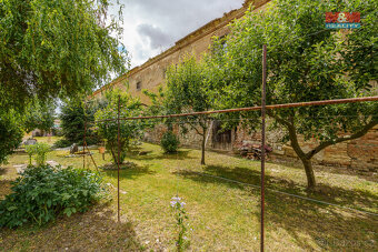 Prodej rodinného domu, 350 m², Postoloprty, ul. Wolkerova - 12