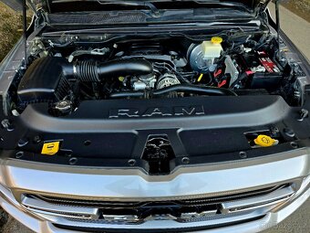 Dodge Ram 1500 4X4 5.7 Hemi, r. 2022, Odpočet DPH - 12