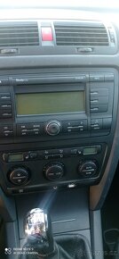 Škoda Octavia combi 2,BXE ,1,9TDI 77kw na dily - 12