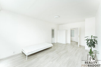 Prodej bytu 4+kk Praha 4 Háje - 12