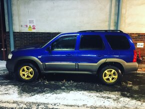 MAZDA TRIBUTE - 12
