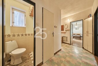 Prodej rodinného domu s velkou zahradou v obci Havlovice, ok - 12