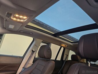 Mercedes Benz  GLS 400 D - 12