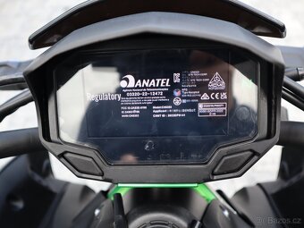 Kawasaki Z900 Candy Lime Green rv.2024 - 12