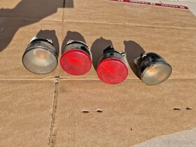 prodám osvětlení a ND na traktory Fendt - 12