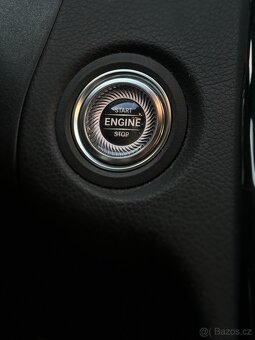 Mercedes-Benz 2019 C180d  AMG - 12