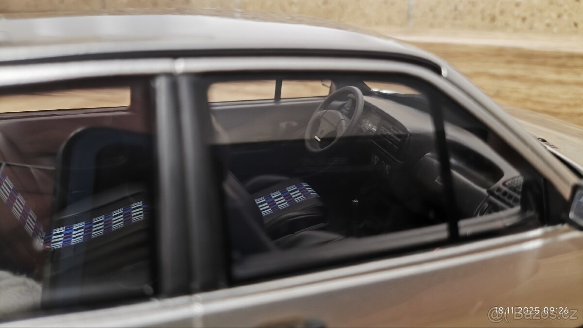 Model Volkswagen Polo G40 1:18 Otto Mobile - 13