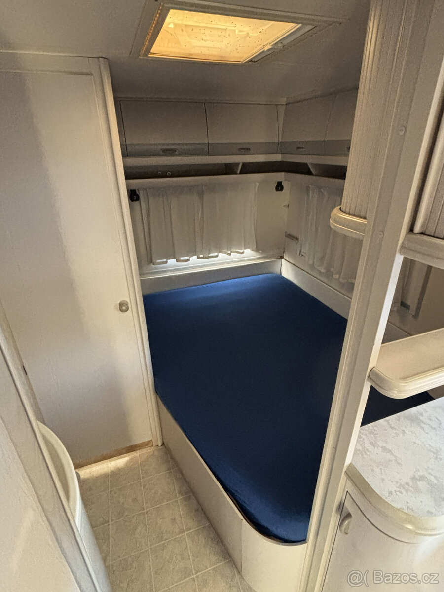 Karavan Hobby 495 - 13