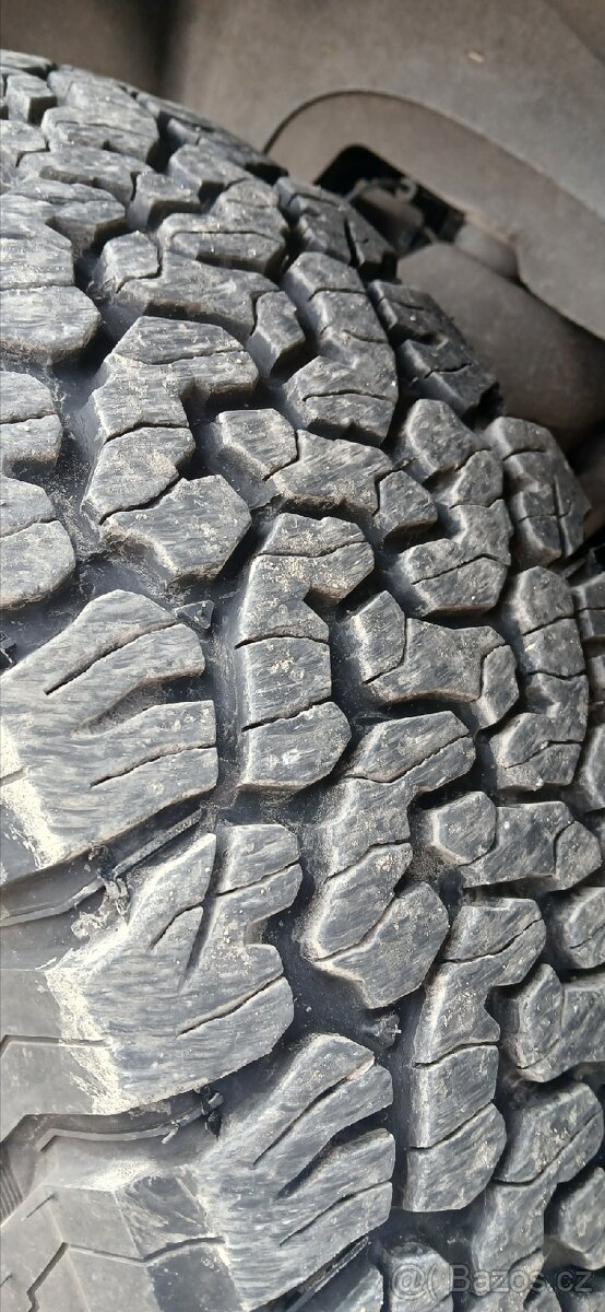 Hummer H3 3.5i 83000mil. - 13