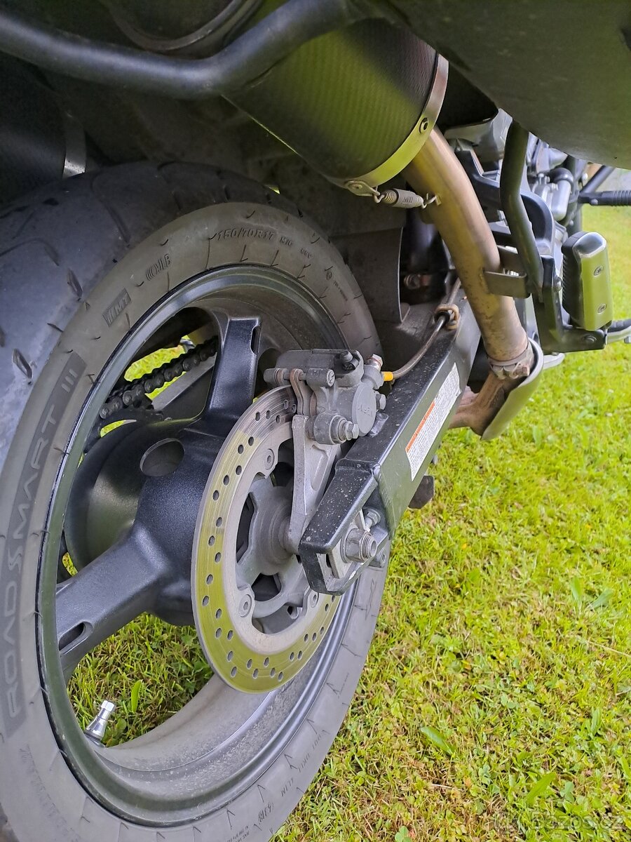 Suzuki DL 1000 V-Strom - 13