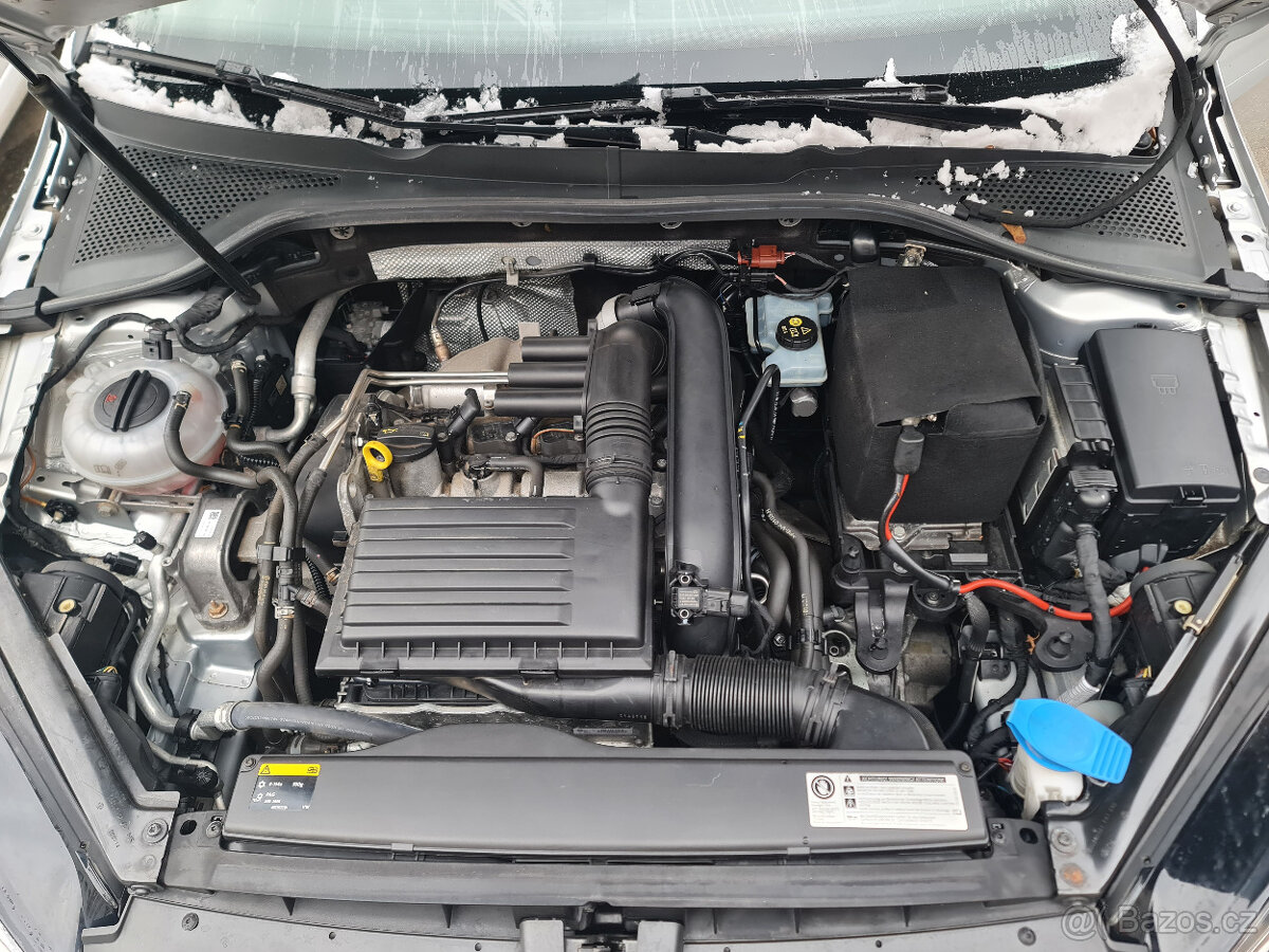 VW Golf 7 1,2 TSI ▪ Climatronic ▪ 2x PDC ▪ výhřev ▪ tempomat - 13