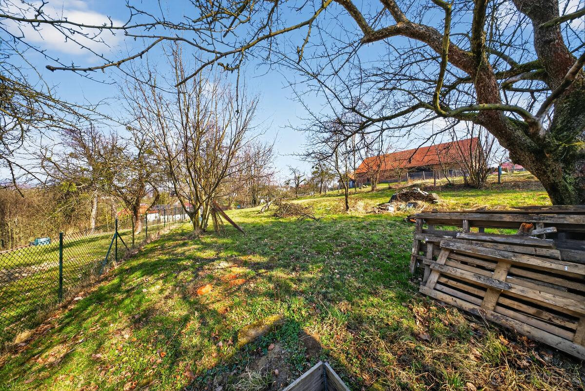 Prodej stavebního pozemku Juřinka - 13