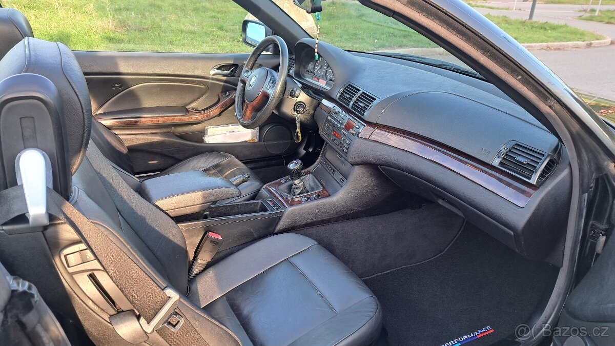 BMW E46 CABRIO 318i, FACELIFT, 2004, TOP STAV - 13