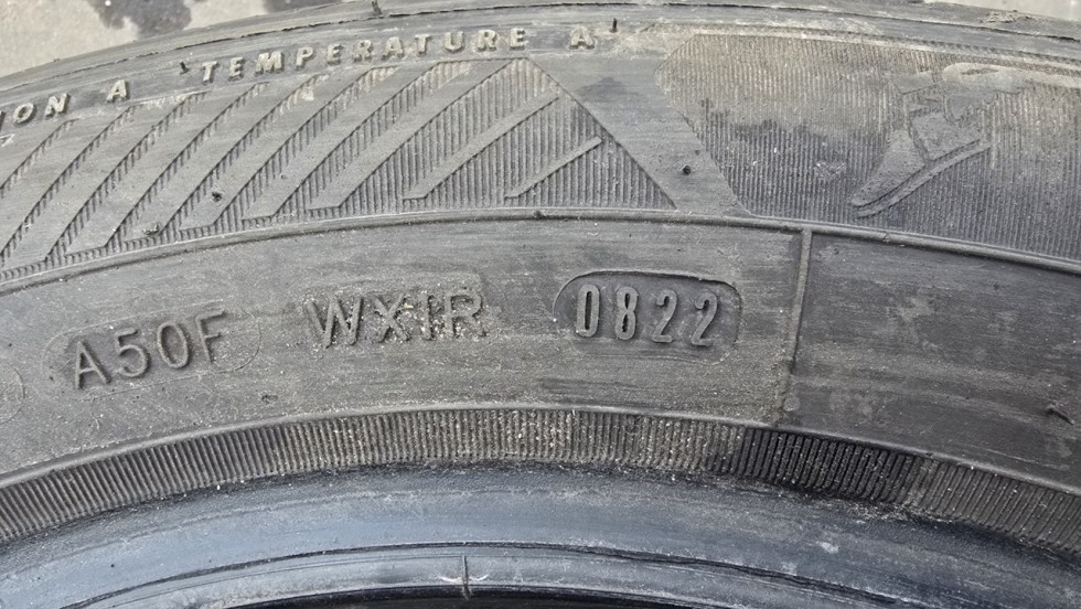 Letní pneu 205/55/16 Good Year - 13