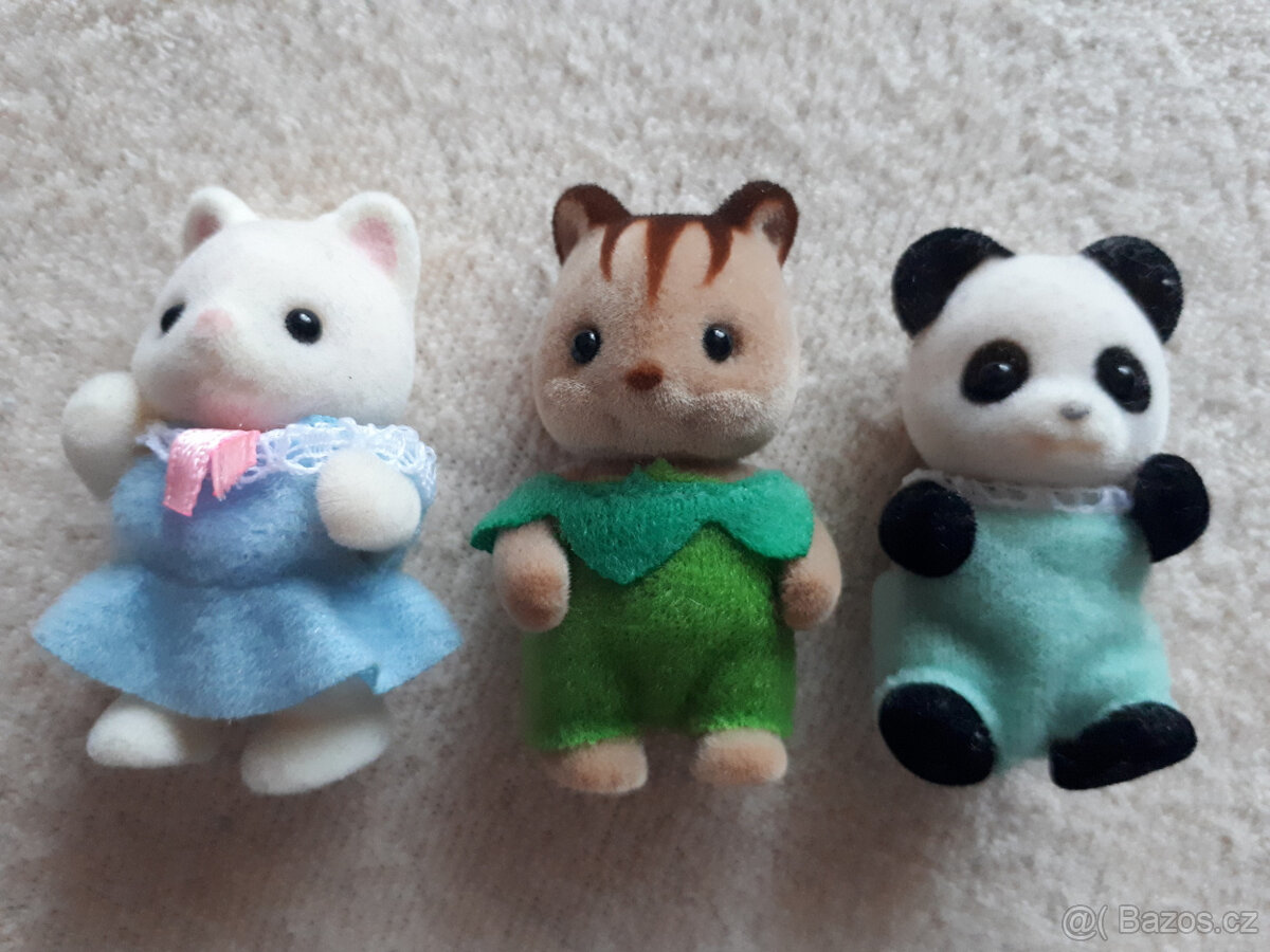 Sylvanian Families Carousel - kolotoč - 3 figurky - 13