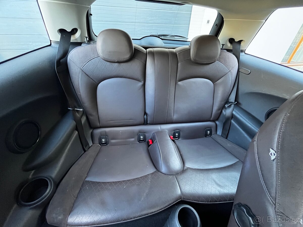 Mini Cooper 1.5D automat - 13