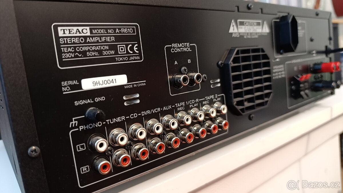 TEAC A-R610 Stereo Integrated Amplifier / PHONO In - 13