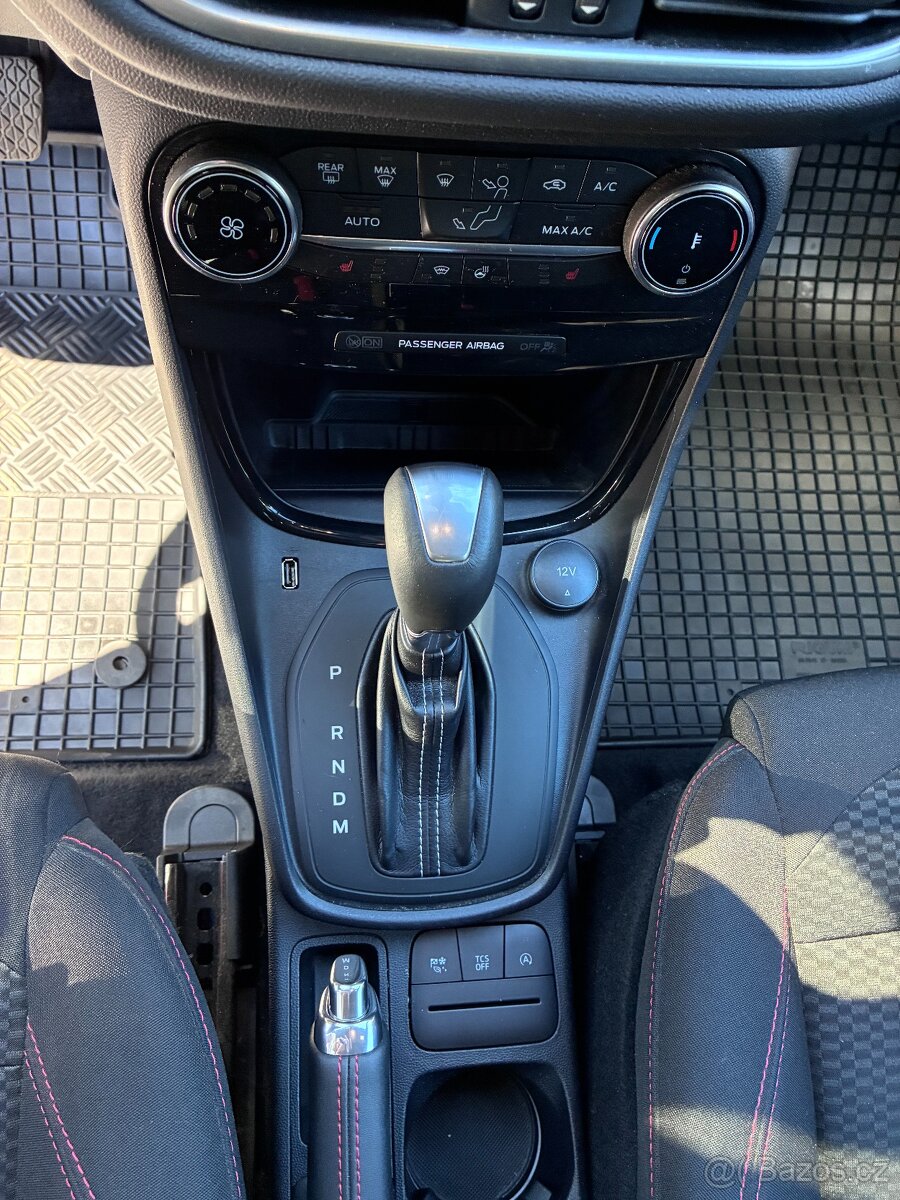 Puma 1,0 EcoBoost 92 kW ST- line - 13