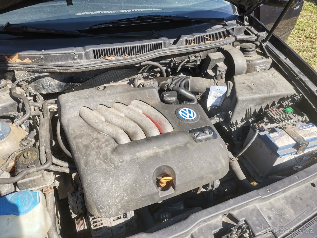 VW Bora Combi 2.0 85 kW – náhradní díly - 13