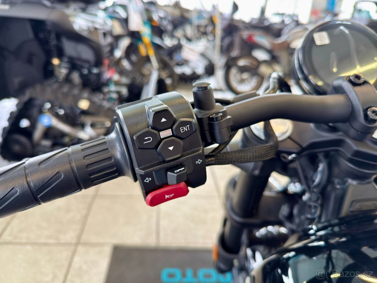 CFMOTO 450CL-C Bobber - černá/bílá - 13