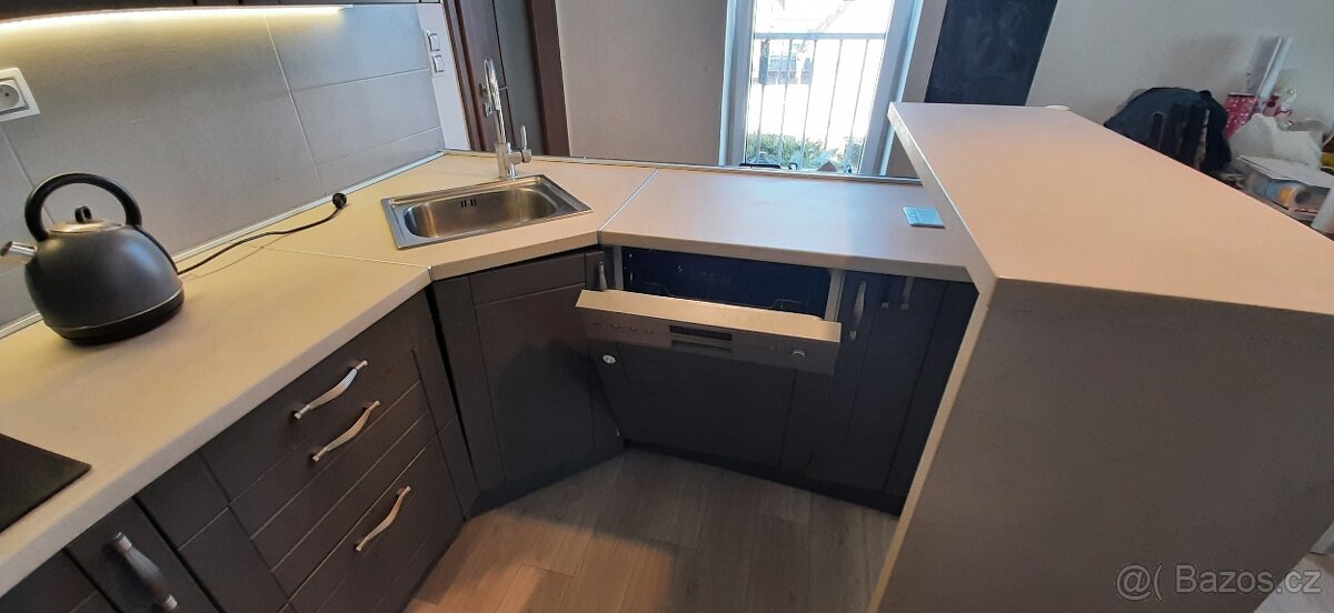 Kuchyňská linka - 13