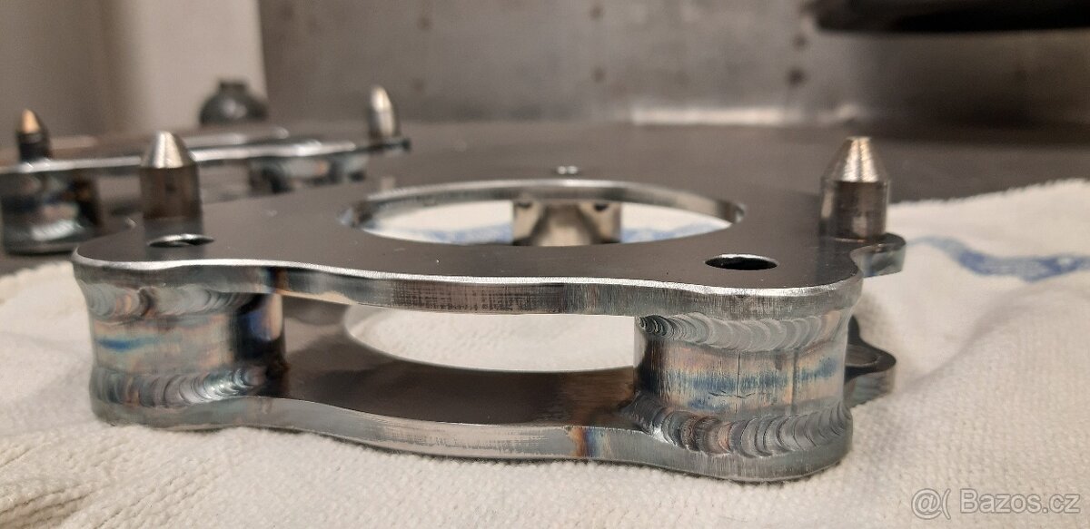 Zvedací podložky / Zvýšení podvozku / Lift Kit - 13