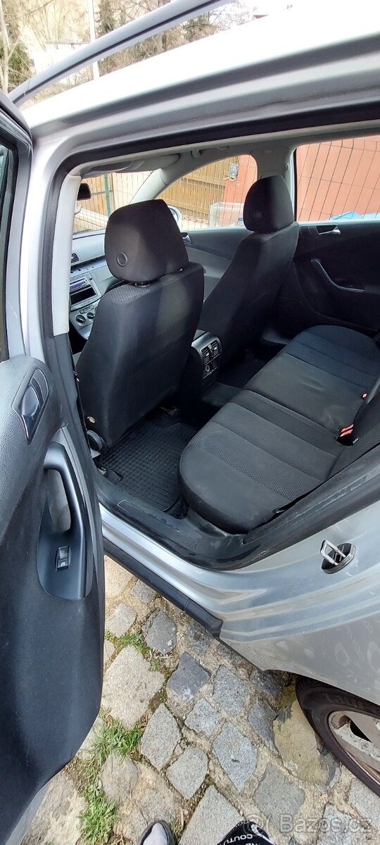 Volkswagen Passat B6 2.0 T (2007) - 13