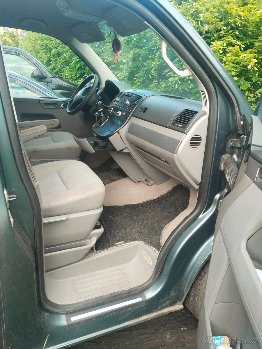 VW Multivan T5 - 13
