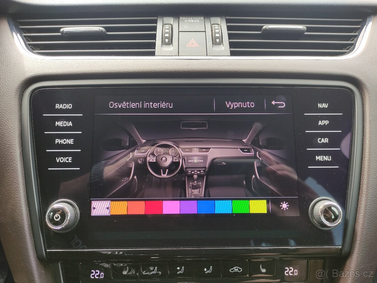 Škoda Octavia III L&K FullLED WEBASTO CANTON SENZORY - 13