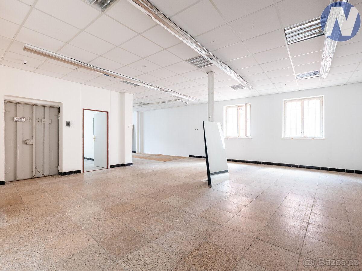 Prodej obchodního prostoru 460 m², Pivovarská Vimperk - 13