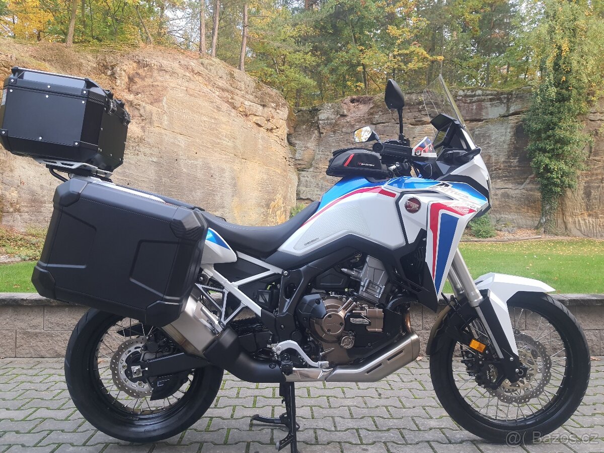 CRF 1100 L Africa Twin DCT - TOP STAV 8000 KM - 13