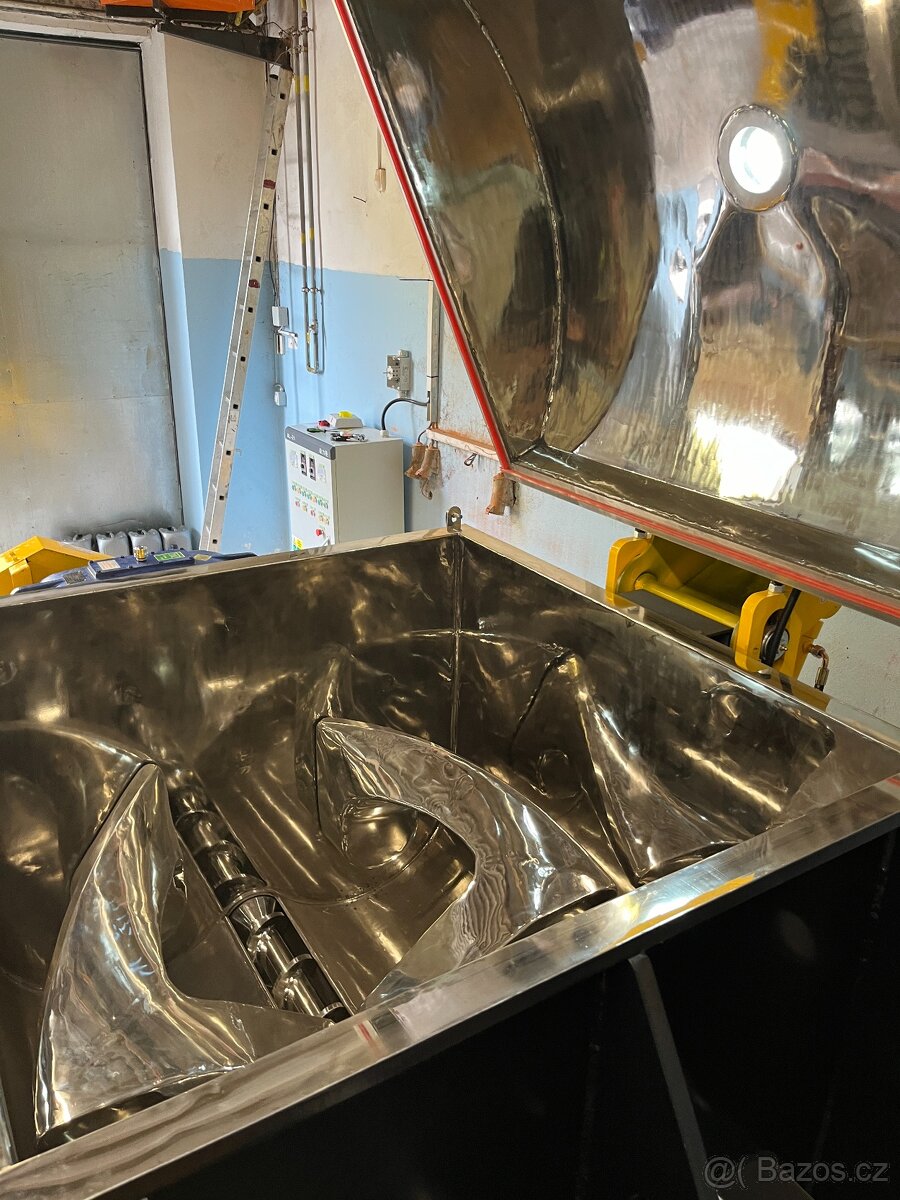 Míchací hnětací stroj - 13