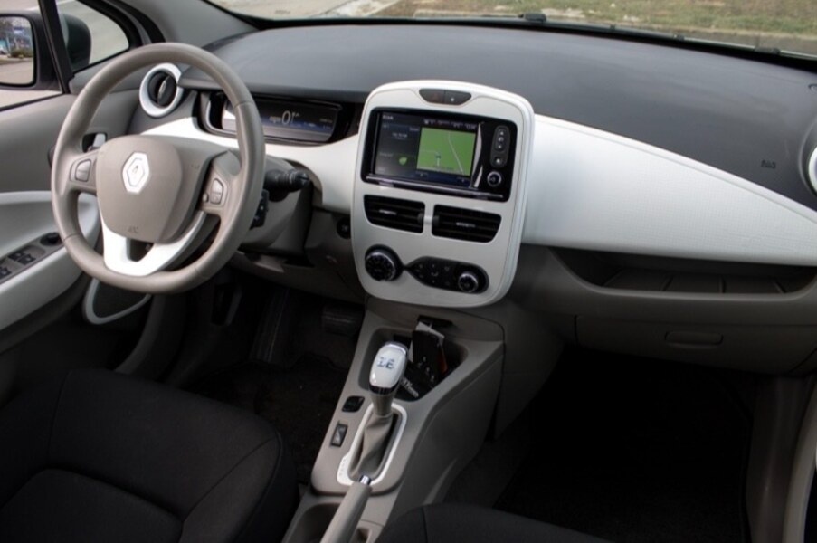 RENAULT ZOE R110 Z.E. 40 - 13