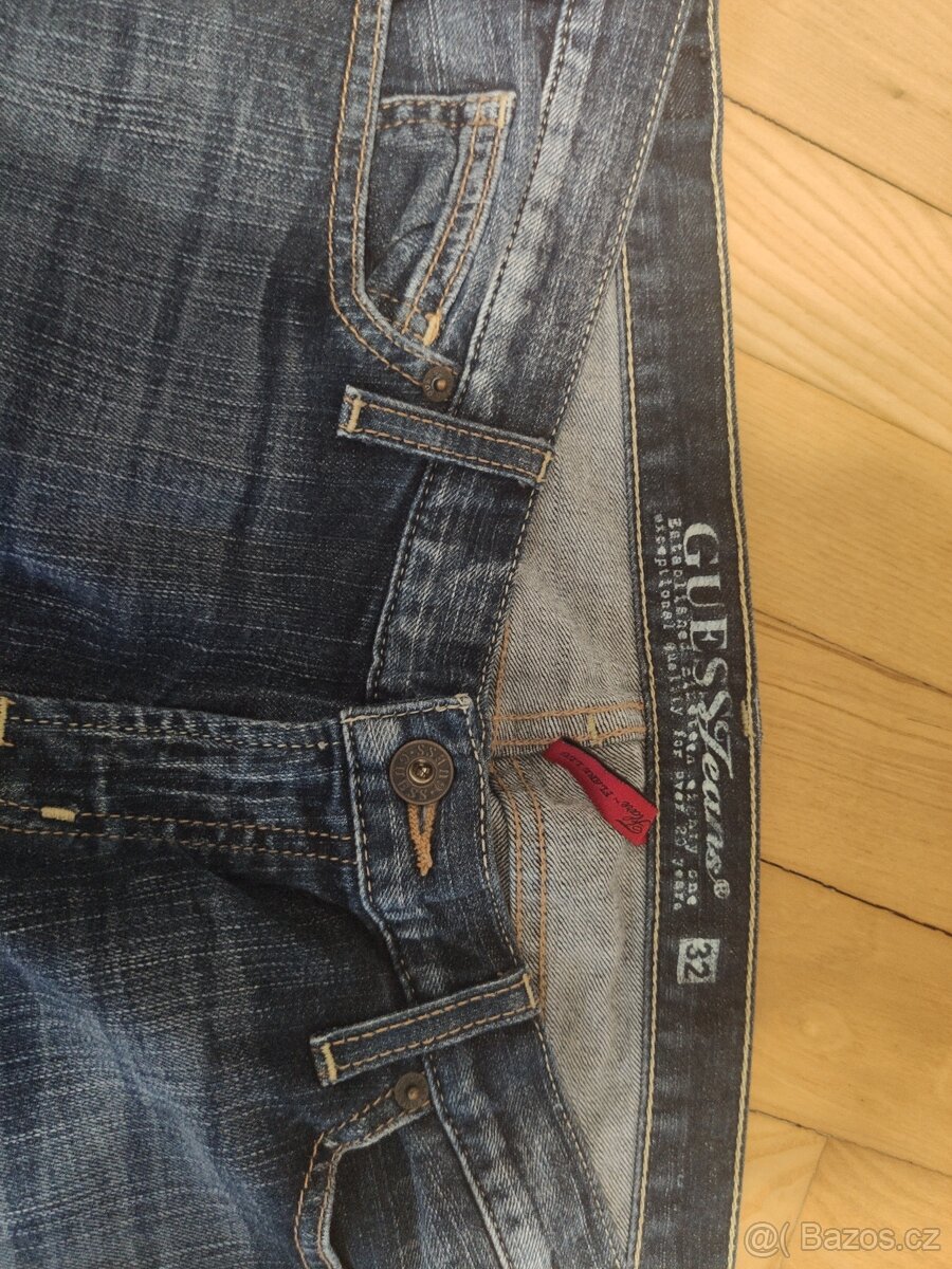 Dámské modré džíny zn. Guess - 13