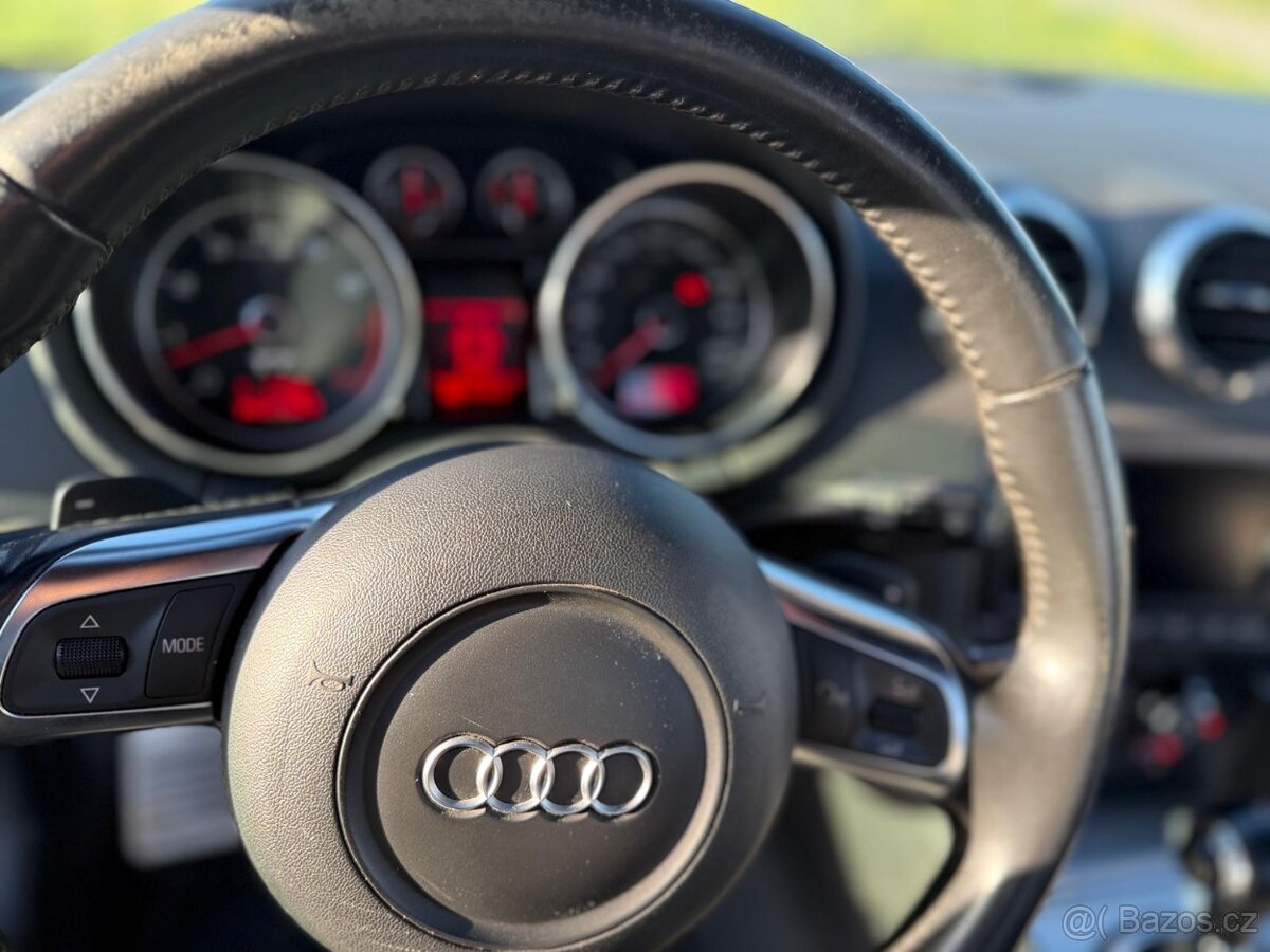 Audi TT 3,2 V6 Quattro - 13