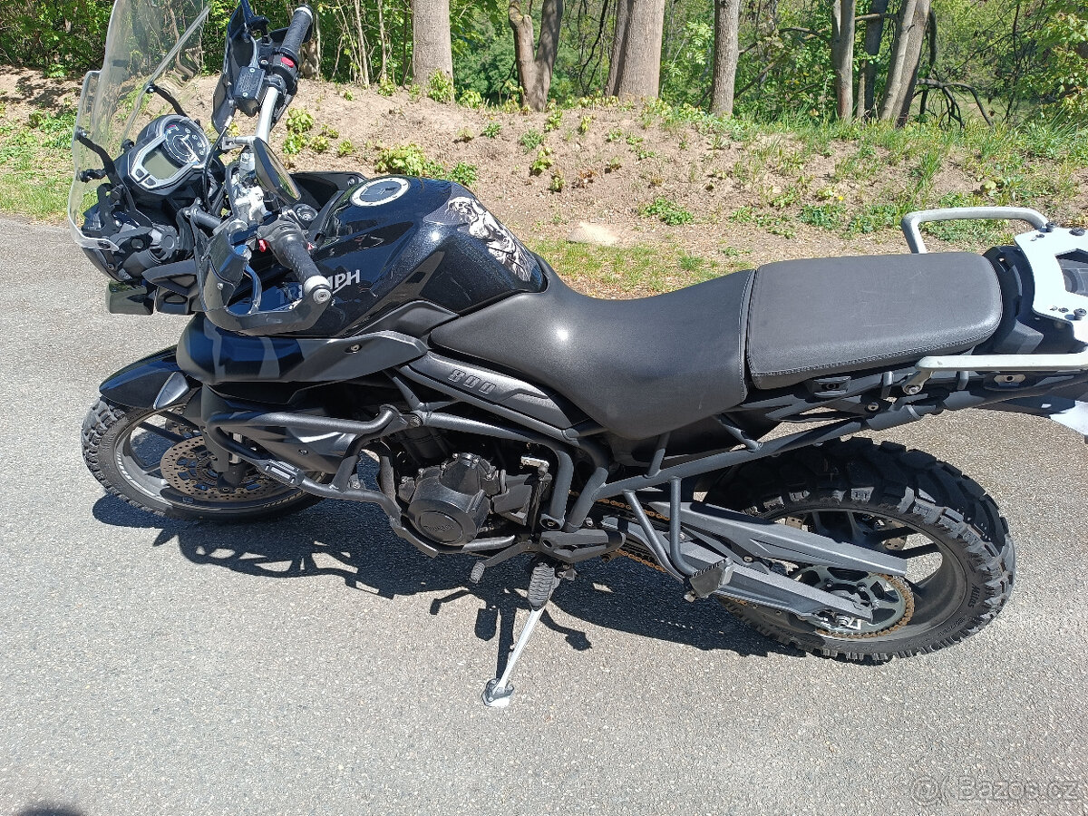 Triumph Tiger 800 XR - 13