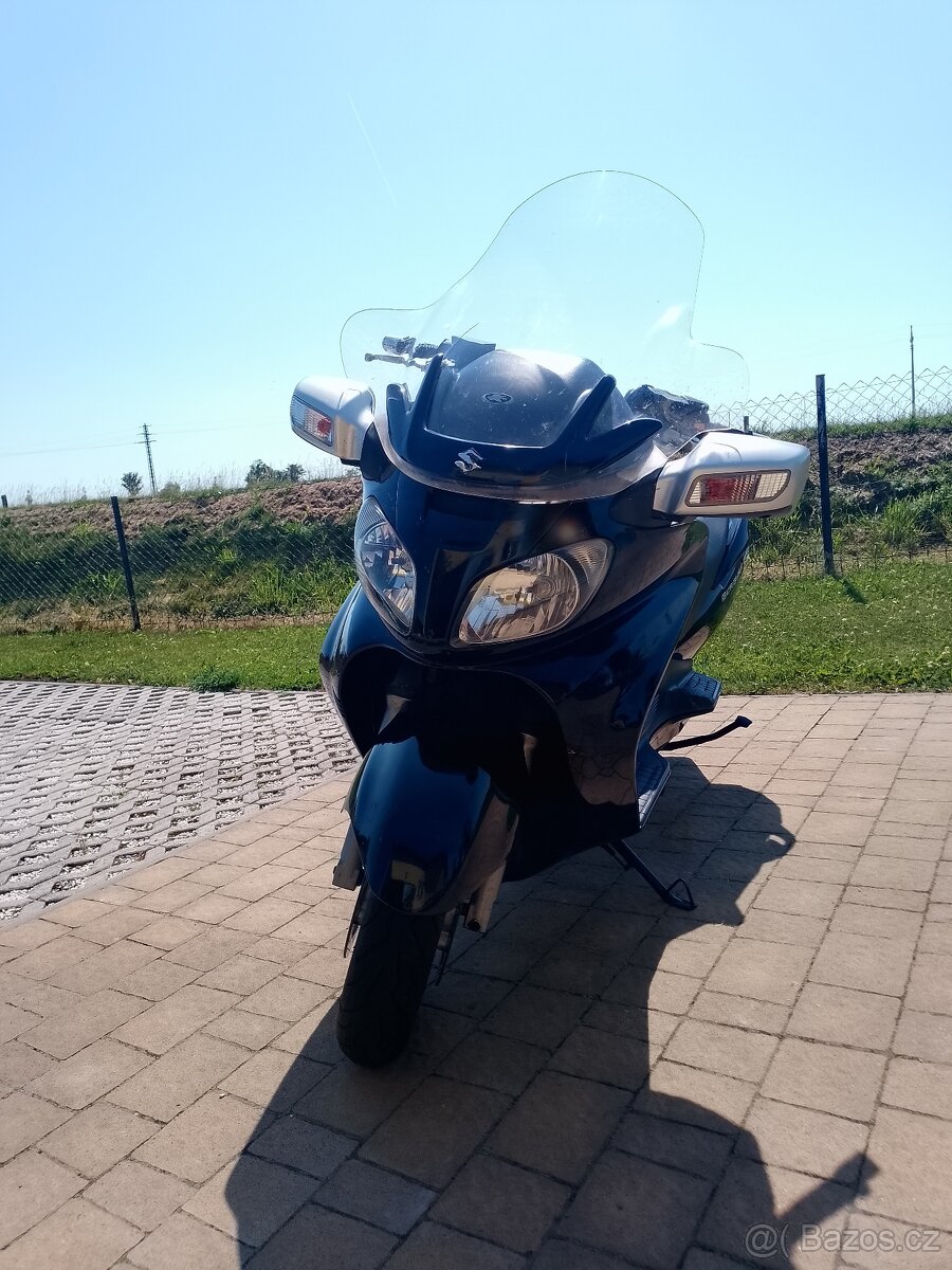 SUZUKI BURGMAN 650 - 13