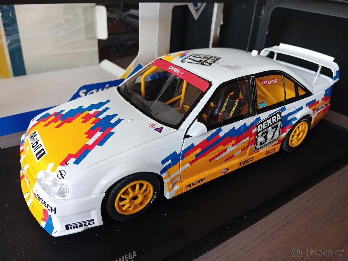 Porsche, Opel a Alfa Romeo 1:18 Solido - 13