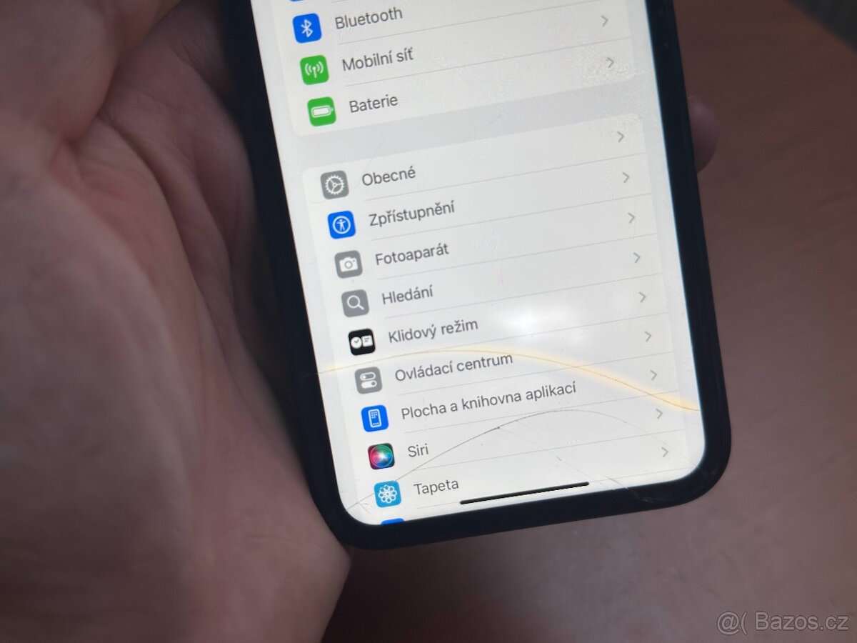 Apple iPhone XR 64GB Black - 13
